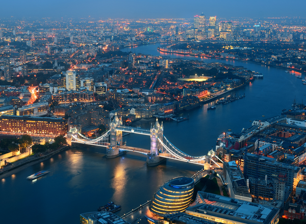 London skyline at night